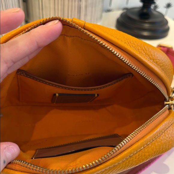 Coach Crossbody Bag - Picture 7 of 9